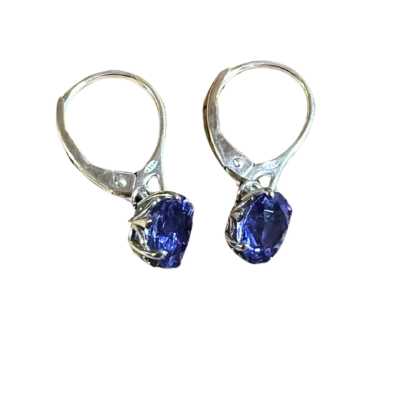 Beaded jewelry repair example detail